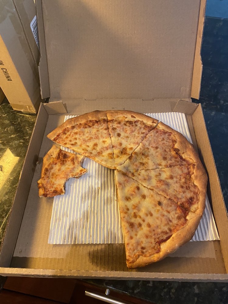 Gina's Pizza & Pastaria Gina's Pizza & Pastaria