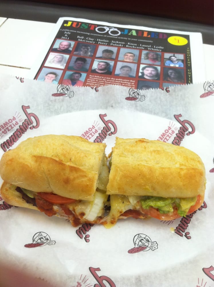 Giovanni’s Pizza of Hazard Pizza 101 Rockwood Ln, Hazard, KY