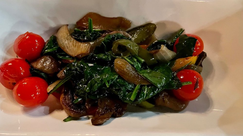 KIKI Bar & Restaurant