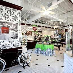 Kilwins Chocolates & Ice Cream - 48 Photos & 32 Reviews ...