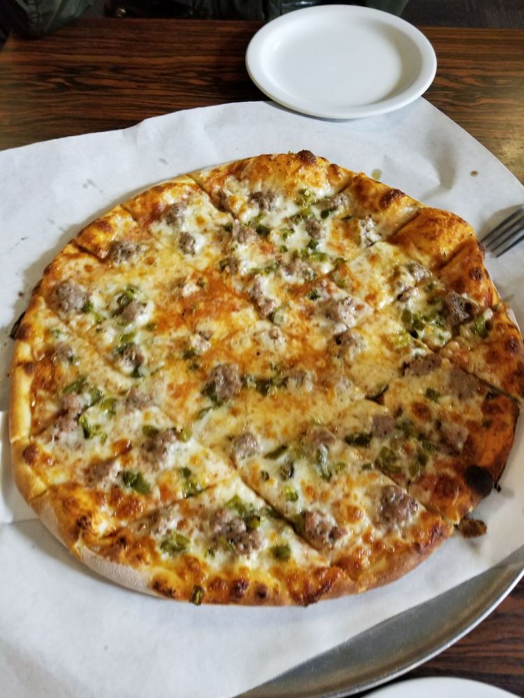 Howard’s Pizza 10 Photos & 24 Reviews Pizza 713 1st Ave N, Great