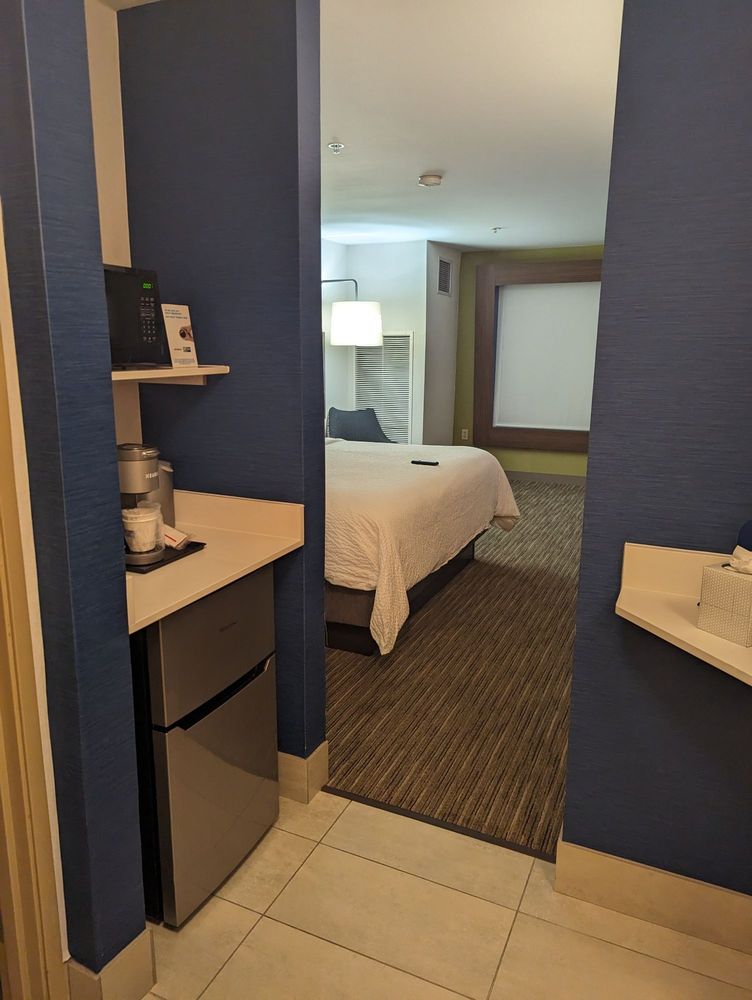 Holiday Inn Express & Suites Lacey - Olympia