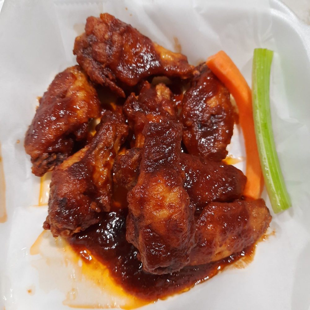Hot Wings & More