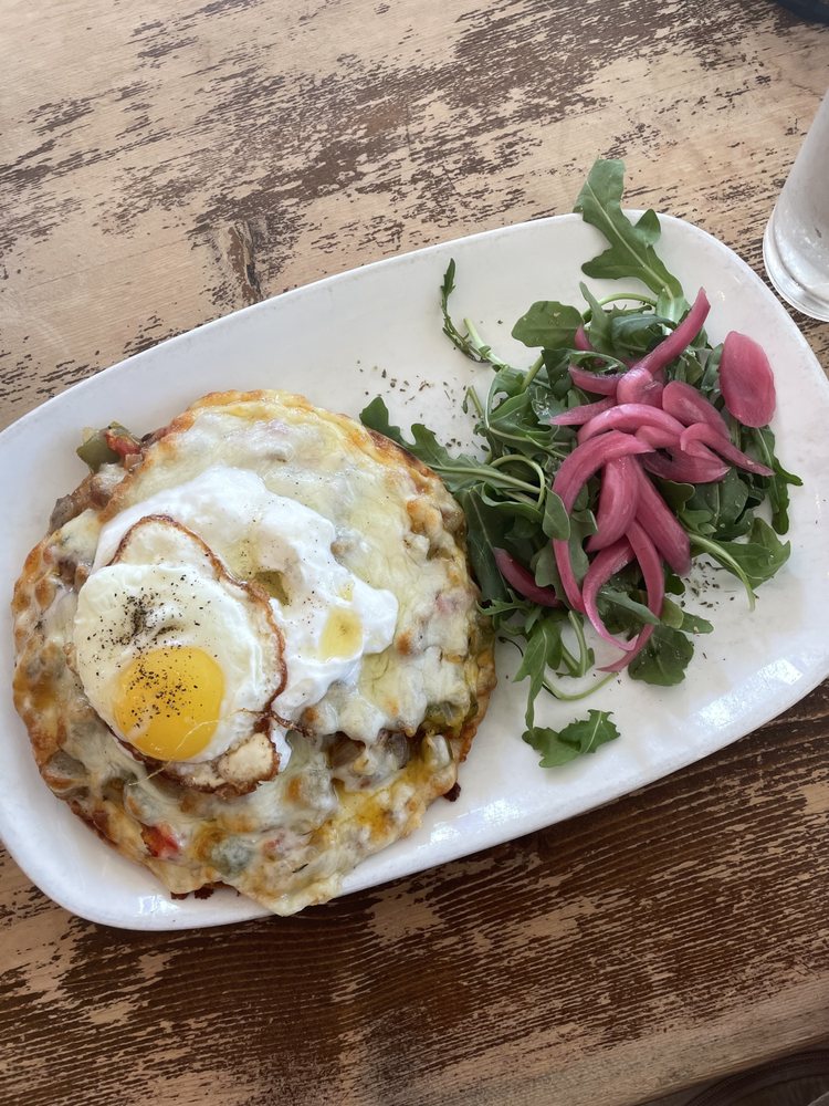 Cafe Arta & Pub at Third Place