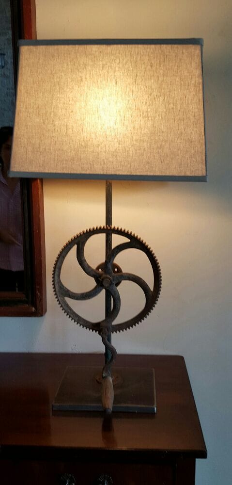 D & W Lighting
