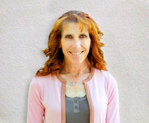 image of business Altman Adrienne C