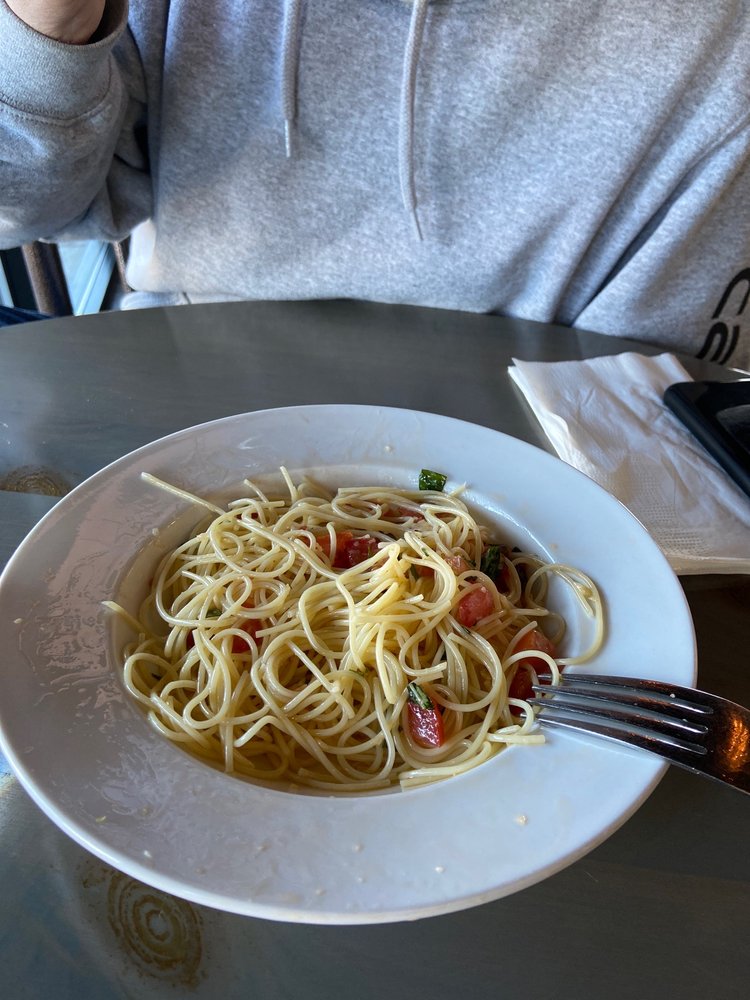 Paolo's Deli