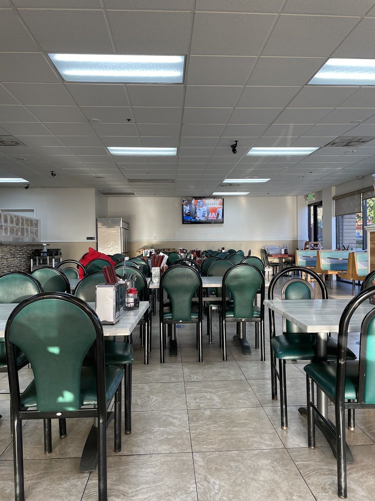 New Pho Saigon Noodle & Grill Restaurant