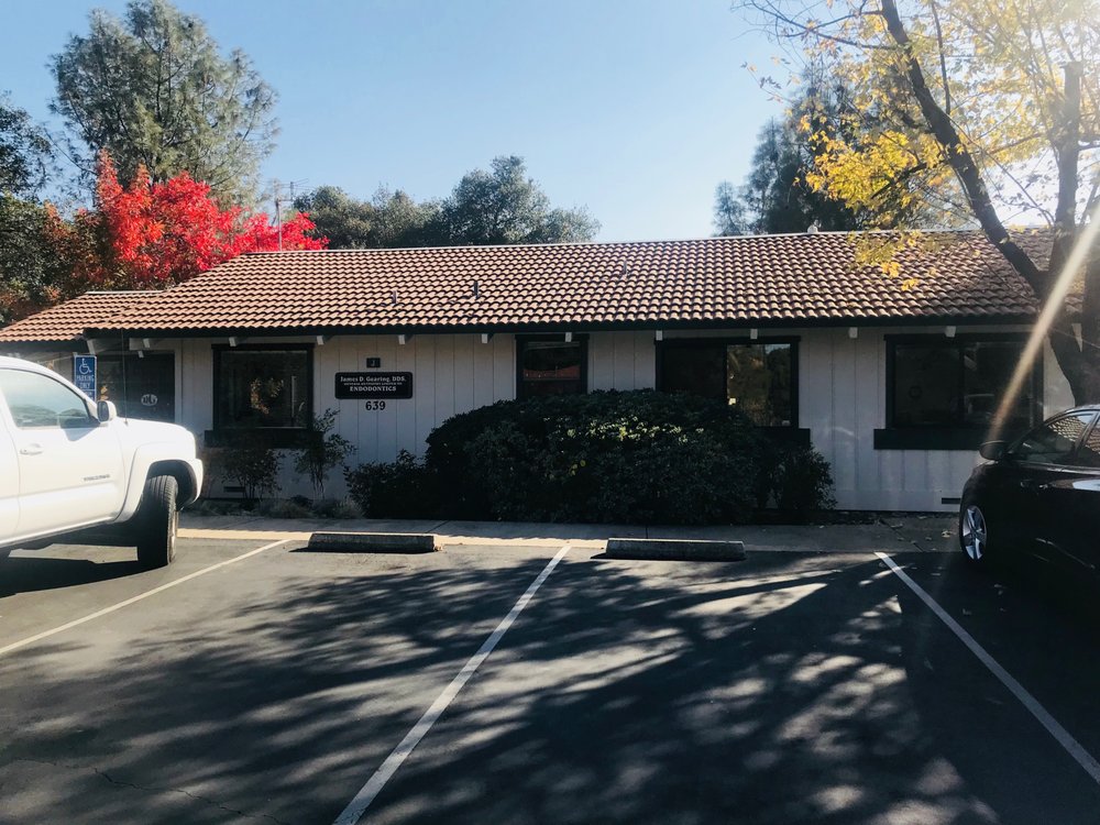 image of business James D Gearing, DDS