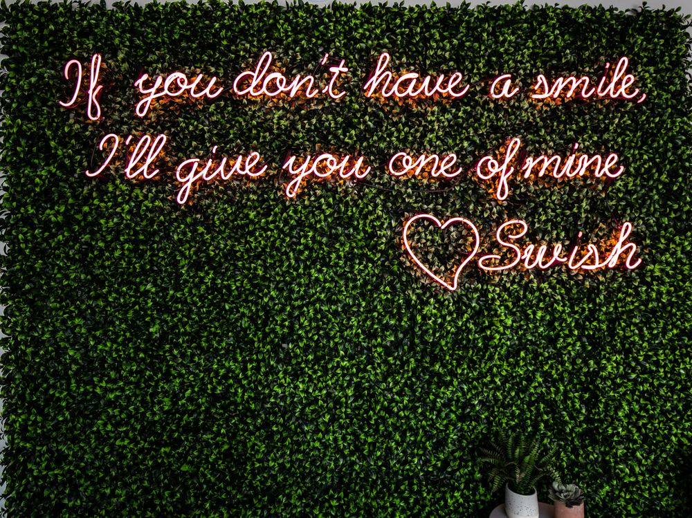 image of business Swish Dental - Domain