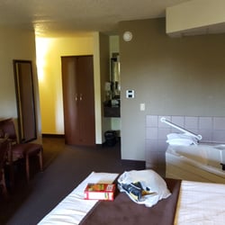 Americinn Motel Suites 20 Photos Hotels 424 4th Ave Photo Of Americinn Motel Suites Monroe Wi United States Ignore The