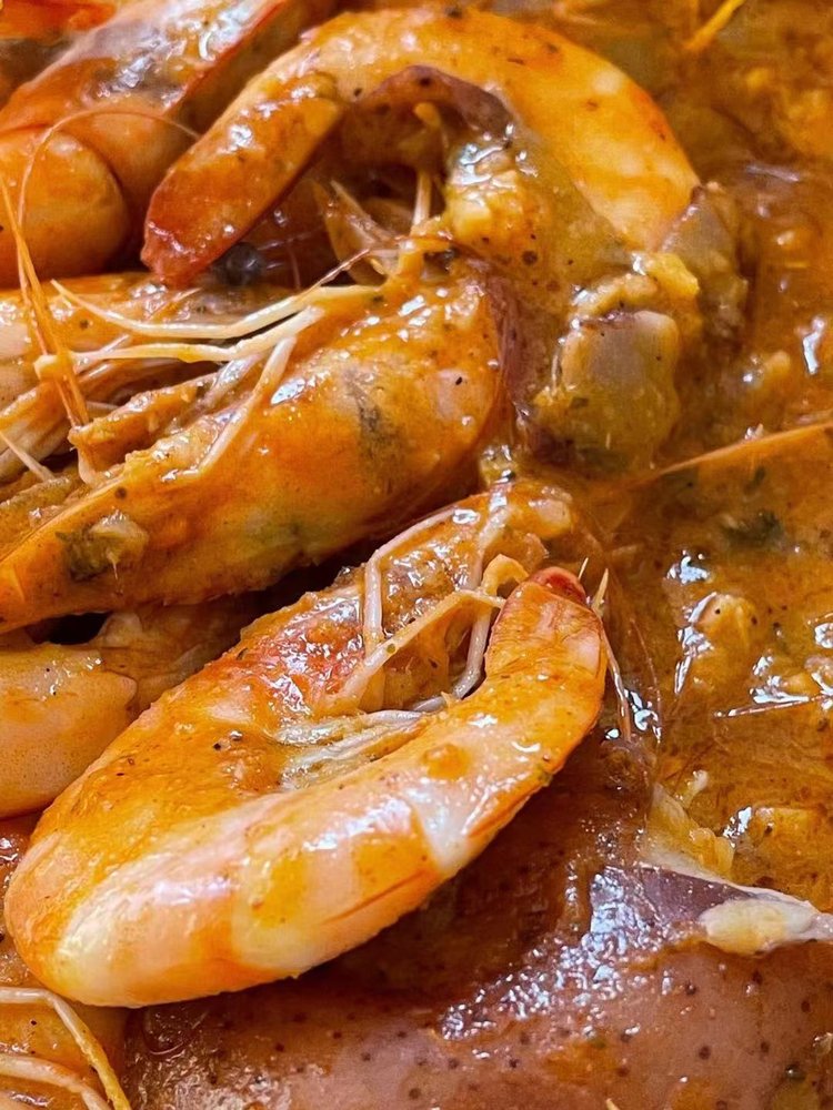 Sono seafood boil & bar