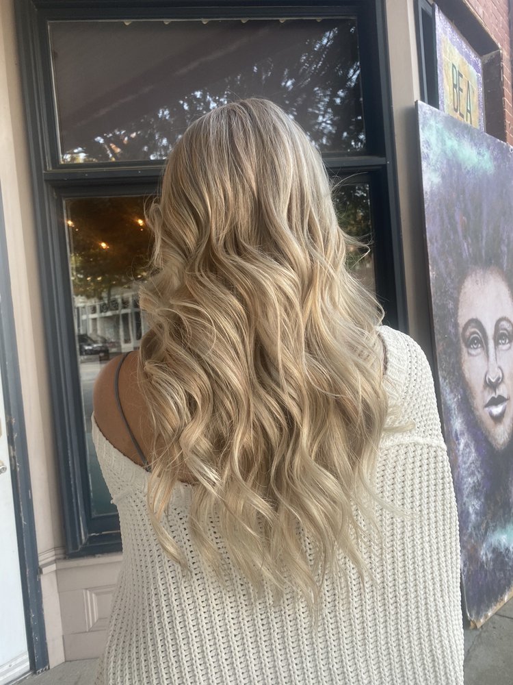 Painted Shears Mane Suite