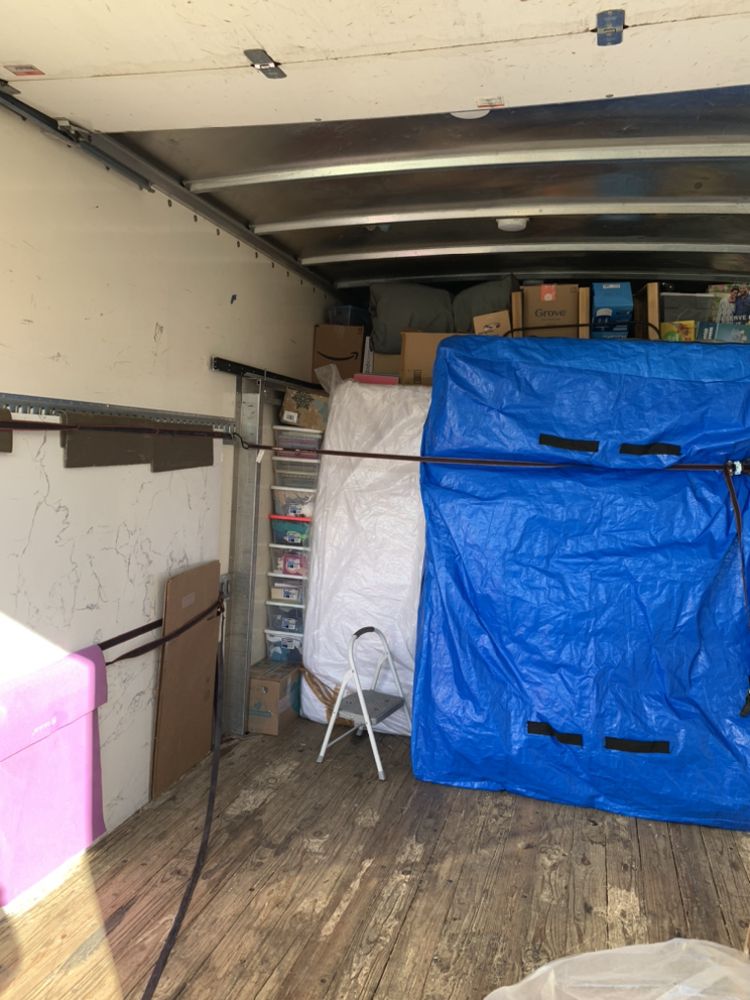 Affordable Movers and Hauling
