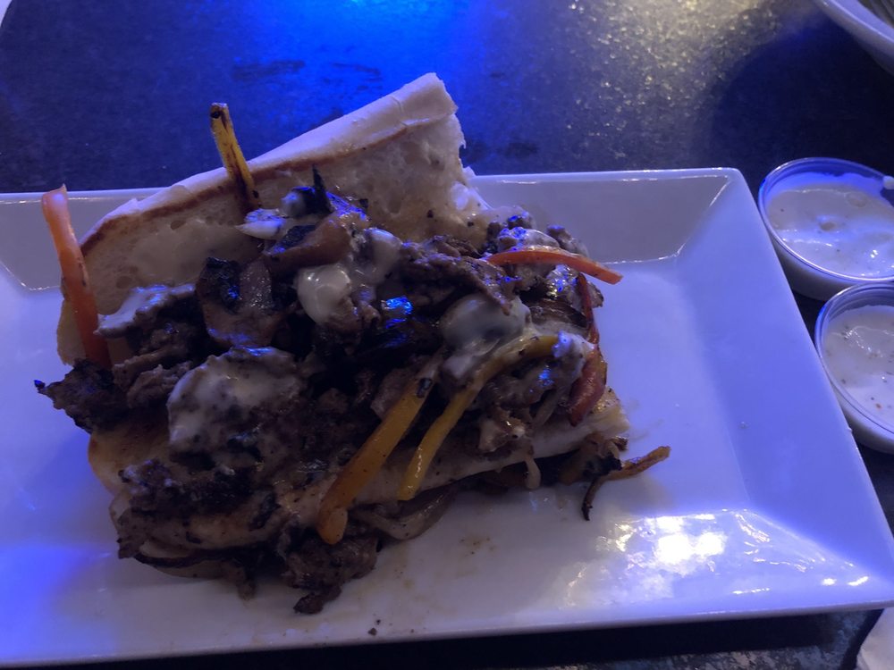 3 Monkeys Pub & Grill