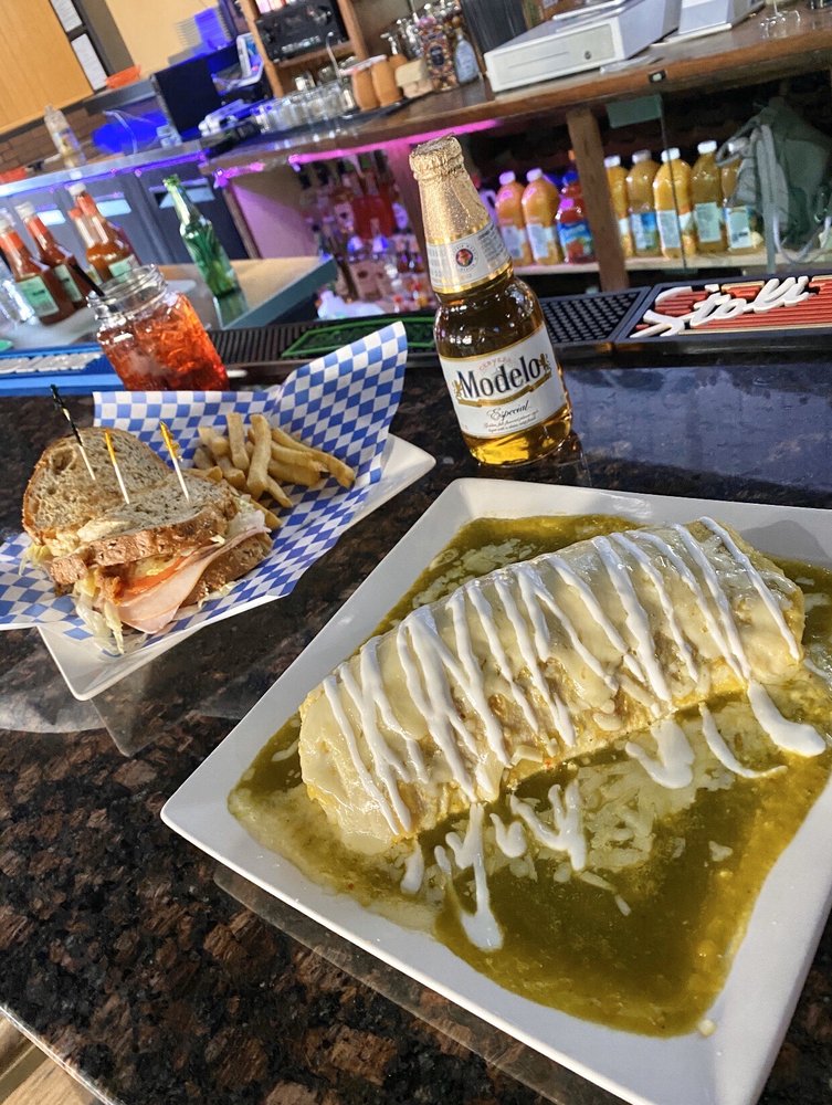 Grandma’s Sport Bar & Grill