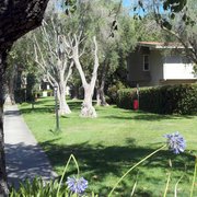 La Colina Gardens Apartments 4099 Foothill Rd Santa Barbara Ca An Example Photo Of La Colina Gardens Santa Barbara Ca United States