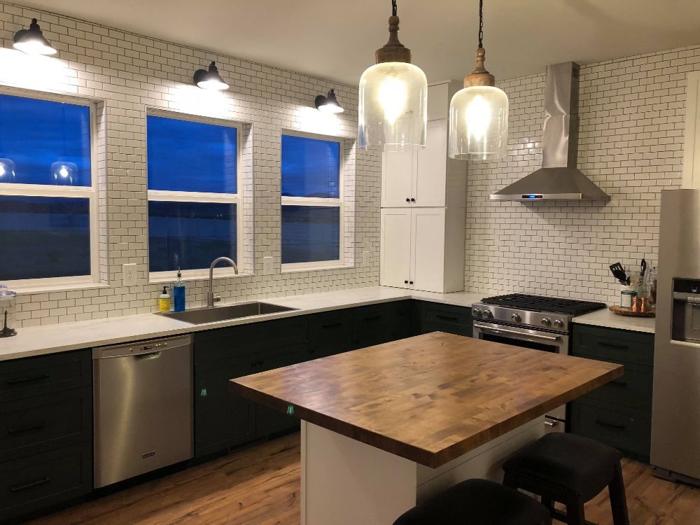 image of business Illini Flooring