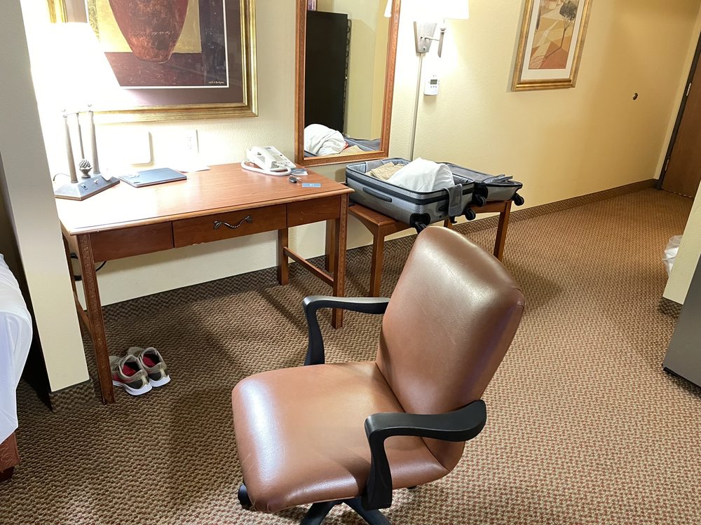Holiday Inn Express & Suites Laredo-Event Center Area