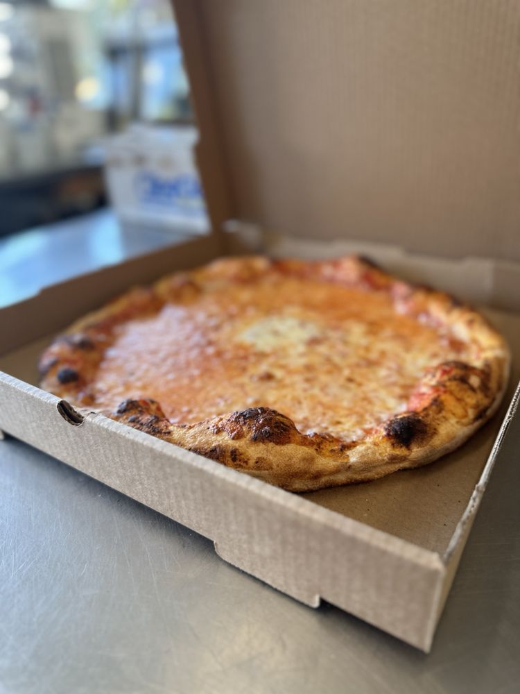 Mauro's Pizza & Pasta