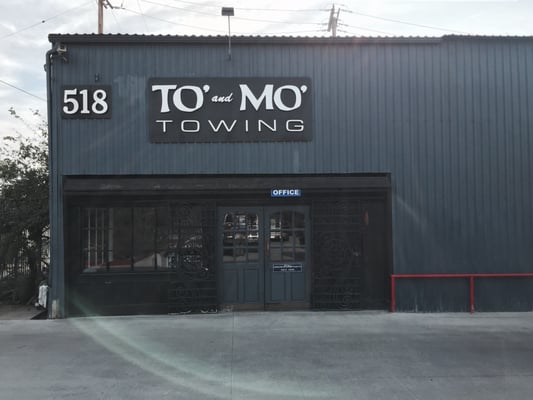 To And Mo Towing 518 N Poinsettia St Santa Ana Ca Mapquest Reviews