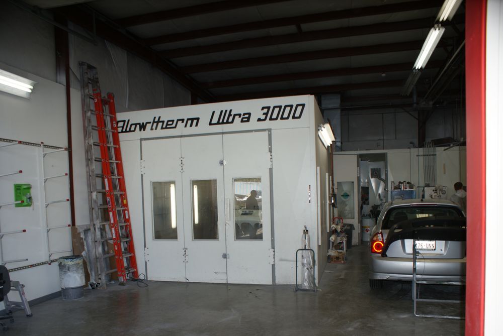 Absolute Auto Body Everett 10 Reviews Body Shops 31 SW Everett Mall Way, Everett, WA