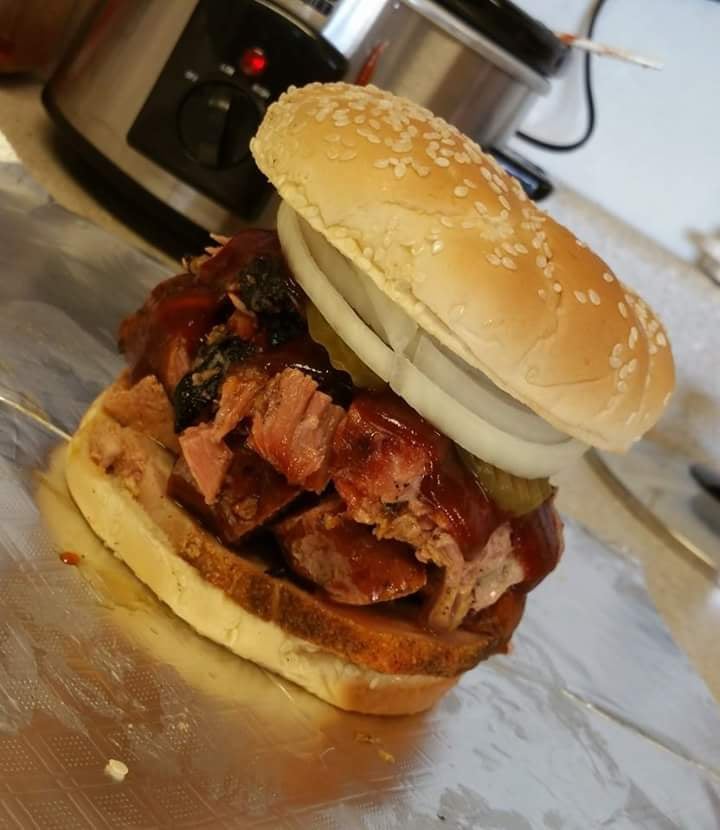 Knuckleheads BBQ