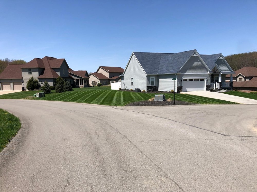 Lacher’s Lawn Care