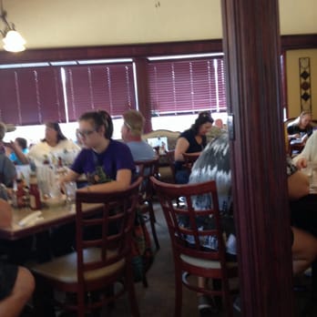 Fort Atkinson Family Restaurant 12 Reviews Restaurants 1620 Photo Of Fort Atkinson Family Restaurant Wi United States Table