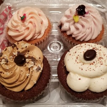 Le Sucre Cakes Cupcakes Niles Il Le Sucre Cakes Cupcakes Niles Il