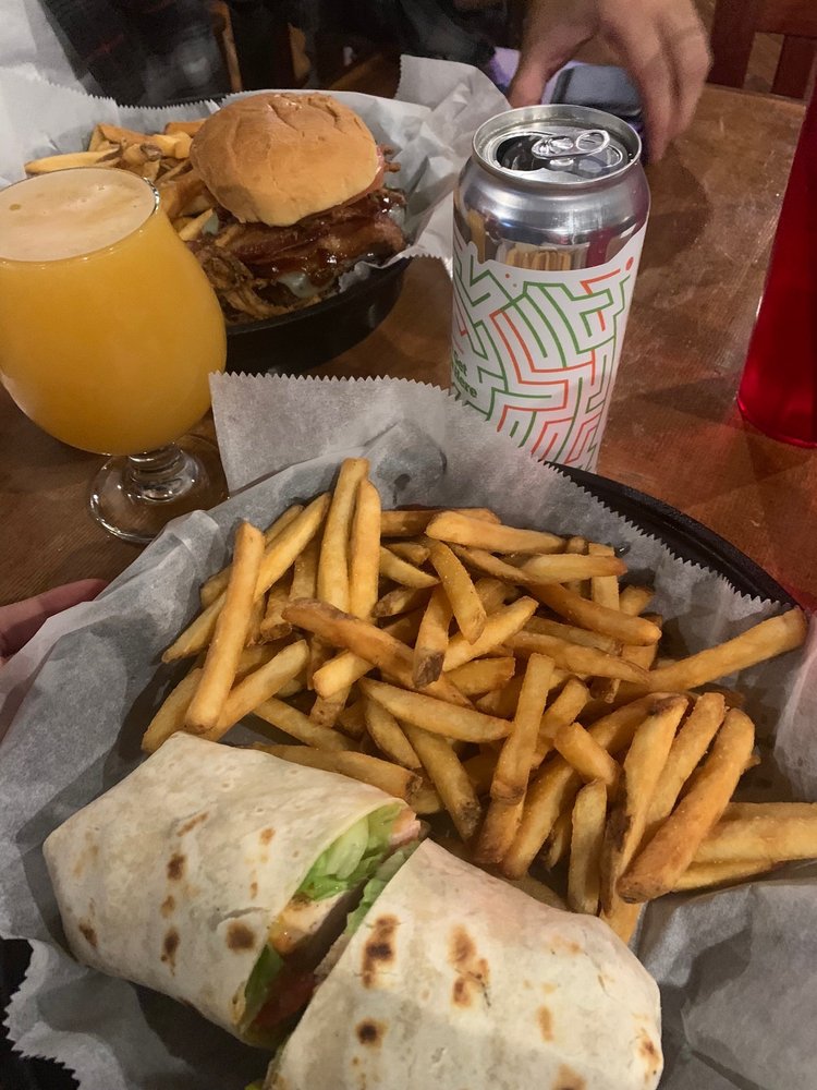 Rimrock's Mountain Tavern
