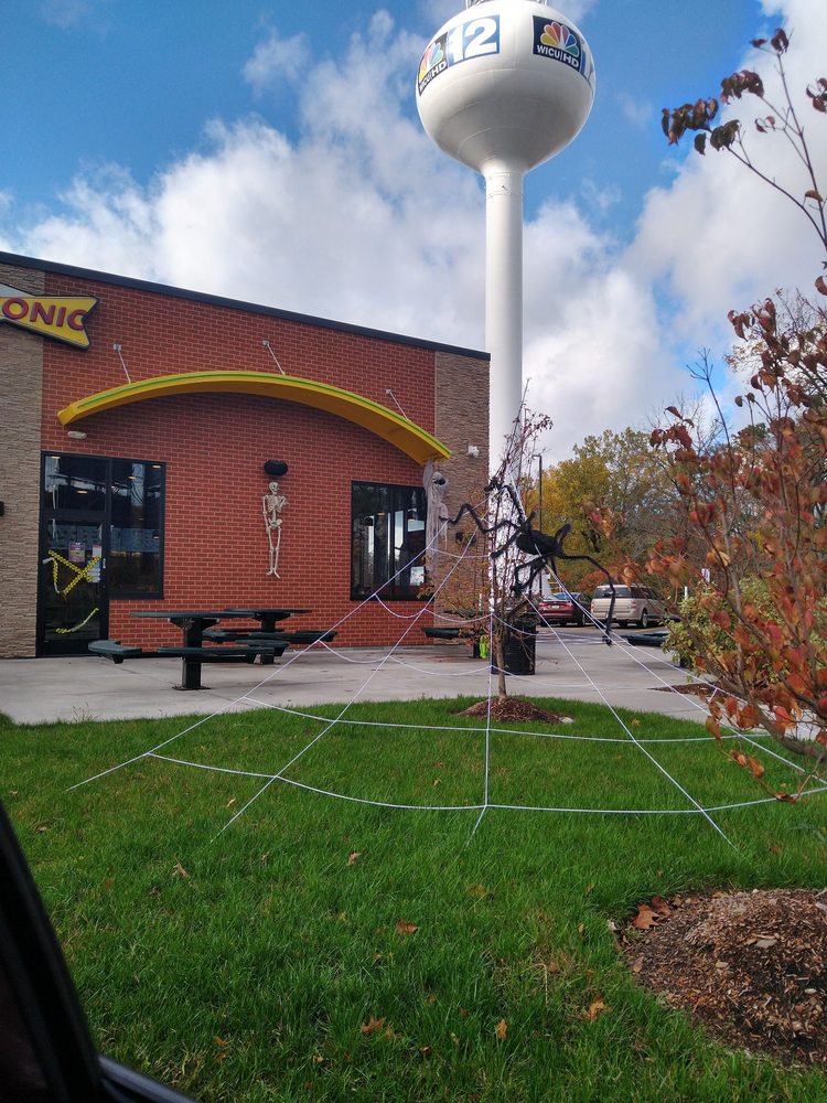 Sonic Drive-In