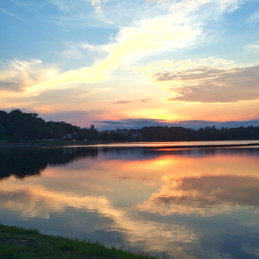 Chestnut Hill Reservoir 29 Photos & 70 Reviews Parks 400 Chestnut
