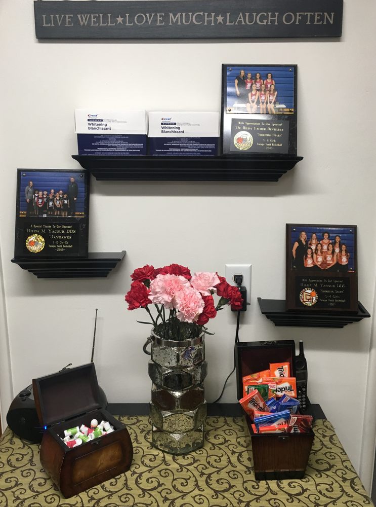 image of business Hilda M Yacoub, DDS
