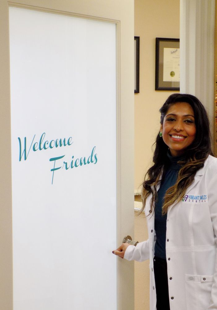 image of business Vibrant Smiles Dental