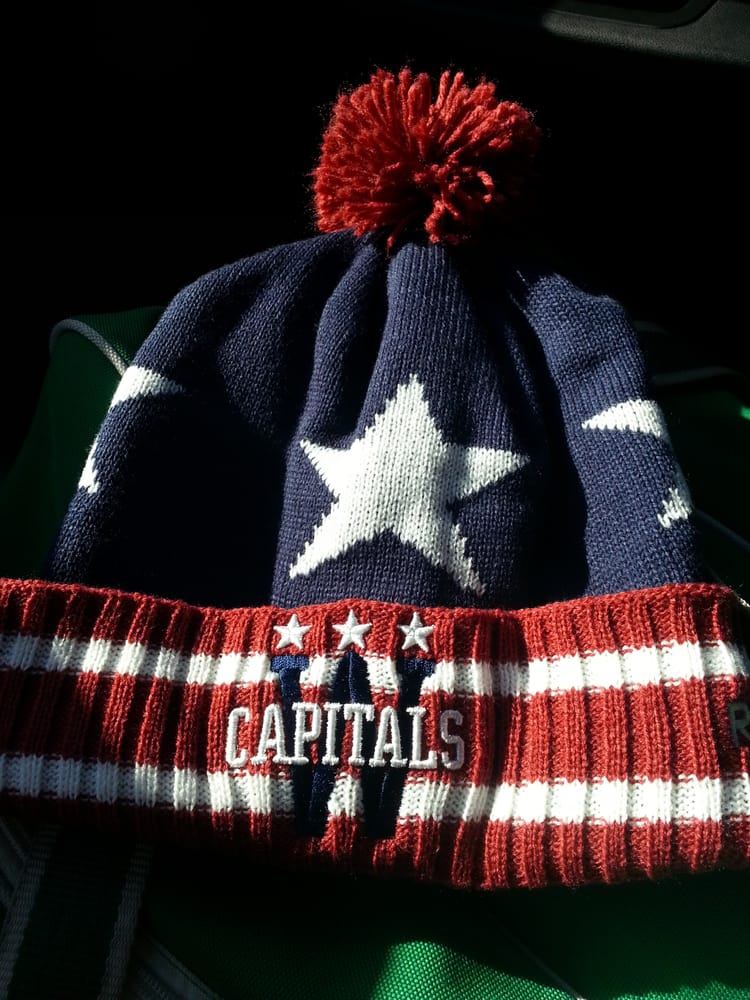 Modell's Sporting Goods