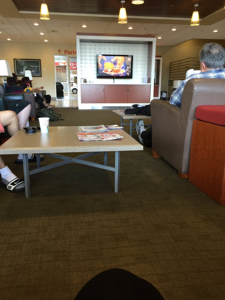 Toyota Renton Service >> Waiting room - Yelp Toyota Renton Service >> Waiting room - Yelp