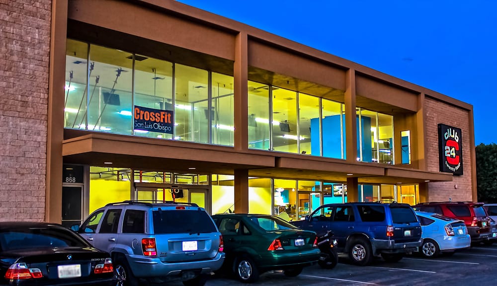 Club 24 12 Photos & 86 Reviews Gyms 872 E Foothill Blvd, San Luis