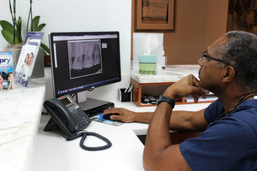 image of business Beach Tree Dental Care