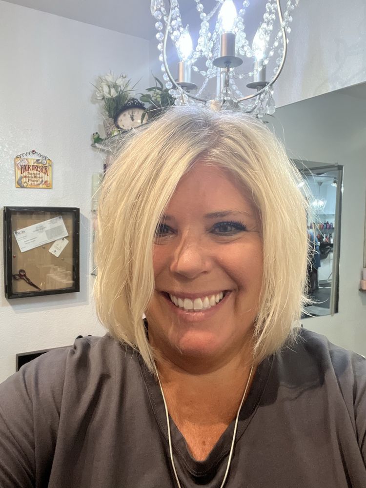 Element Salon 
