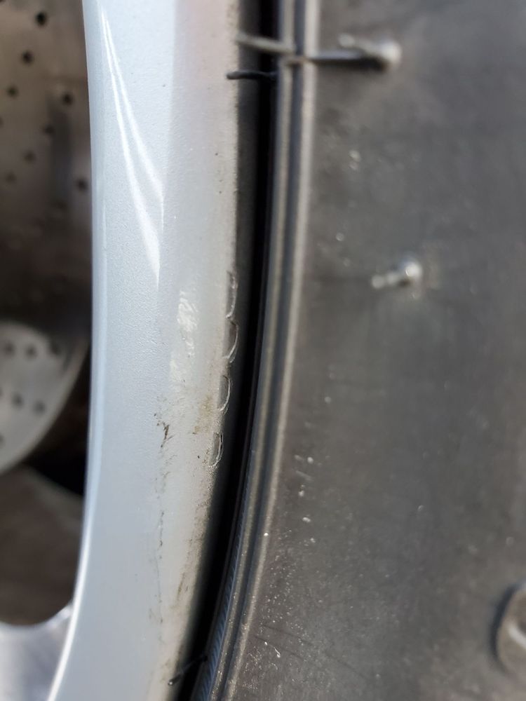 Les Schwab Tire Center