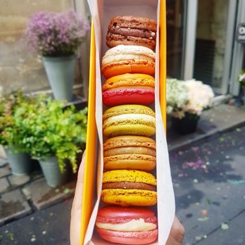 Pierre Herme Macaron Book English