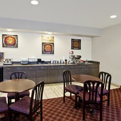 Americas Best Value Inn Hotels 18018 Sh 36 S Somerville Tx Photo Of Americas Best Value Inn Somerville Tx United States
