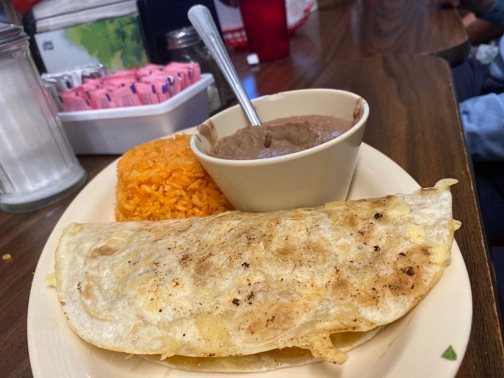 Baytown Cafe & Taqueria