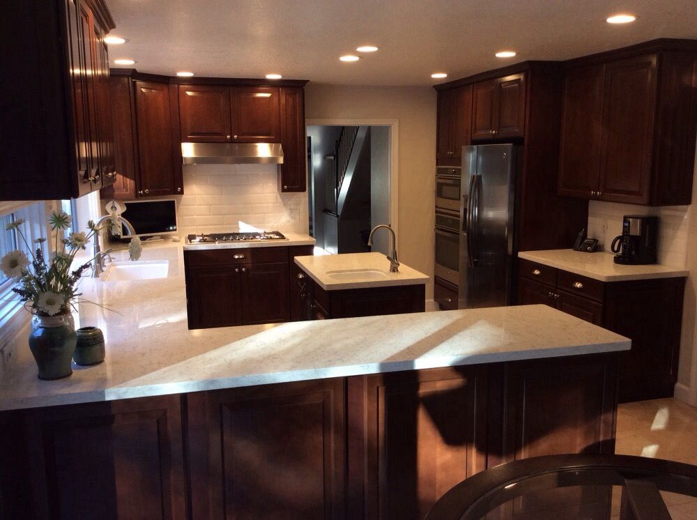916 Kitchen