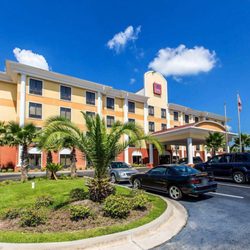 Comfort Suites 21 Photos Hotels 1922 Memorial Dr Waycross Photo Of Comfort Suites Waycross Ga United States