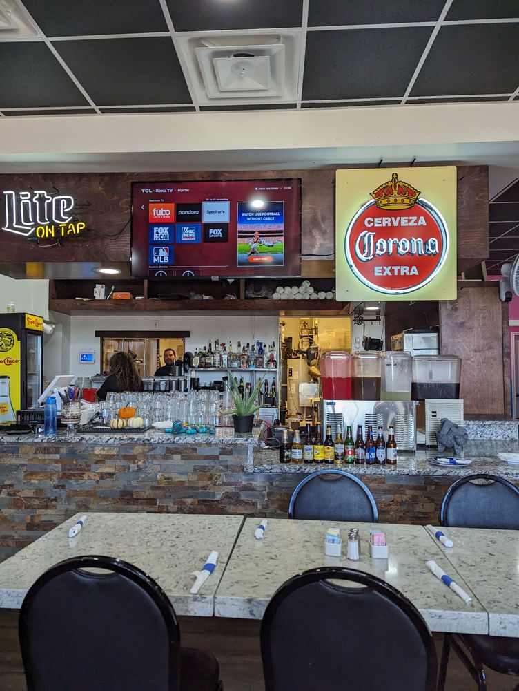 Alexander’s Mex Cuisine