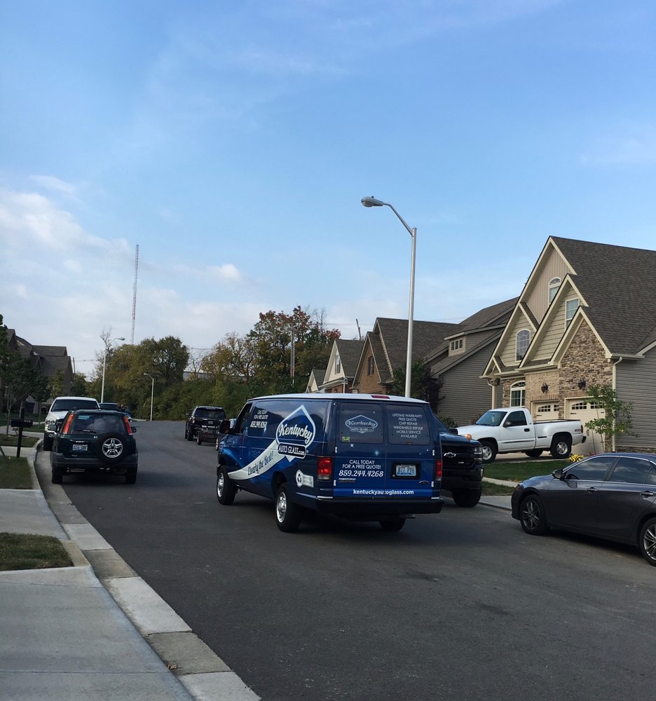 Kentucky Auto Glass 13 Photos Auto Glass Services 980 E New Cir