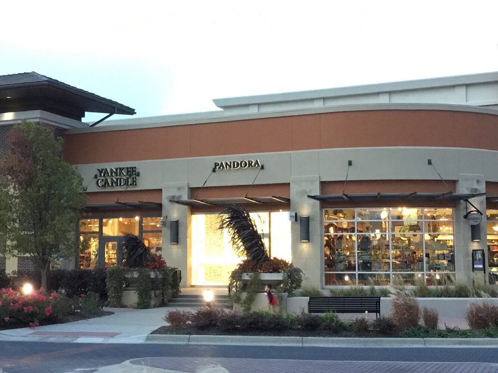 Pandora Jewelry 17250 Davenport St, West Omaha, Omaha, NE Phone