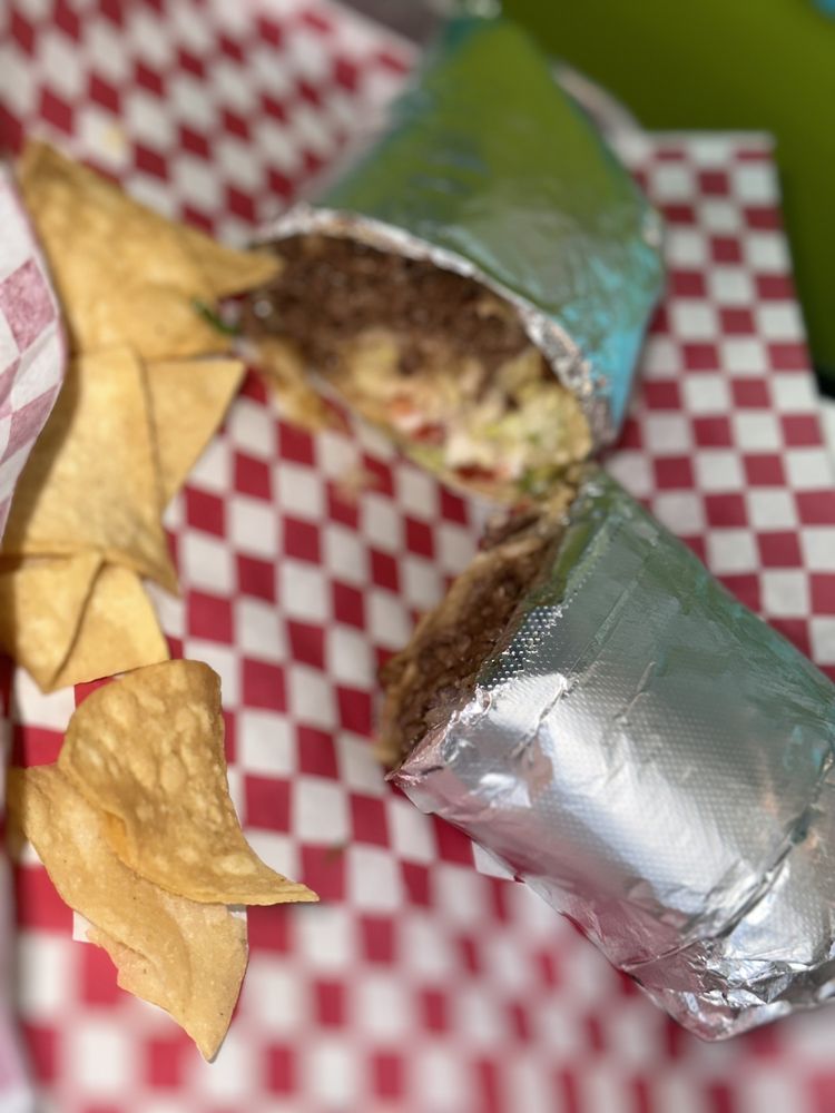 Chukis Deli Mexicano, Olive Branch Roadtrippers